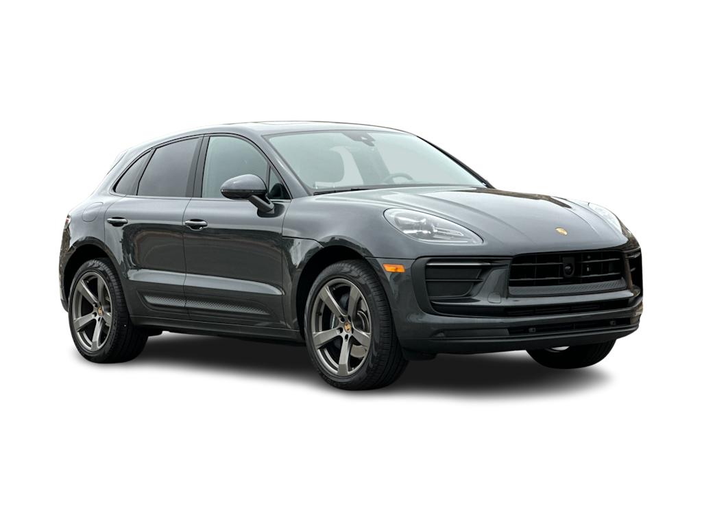 Thumbnail: 2025 Porsche Macan - 20