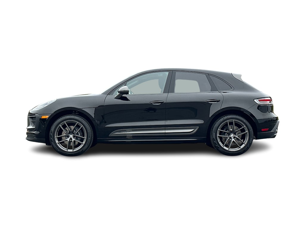 Thumbnail: 2025 Porsche Macan - 3