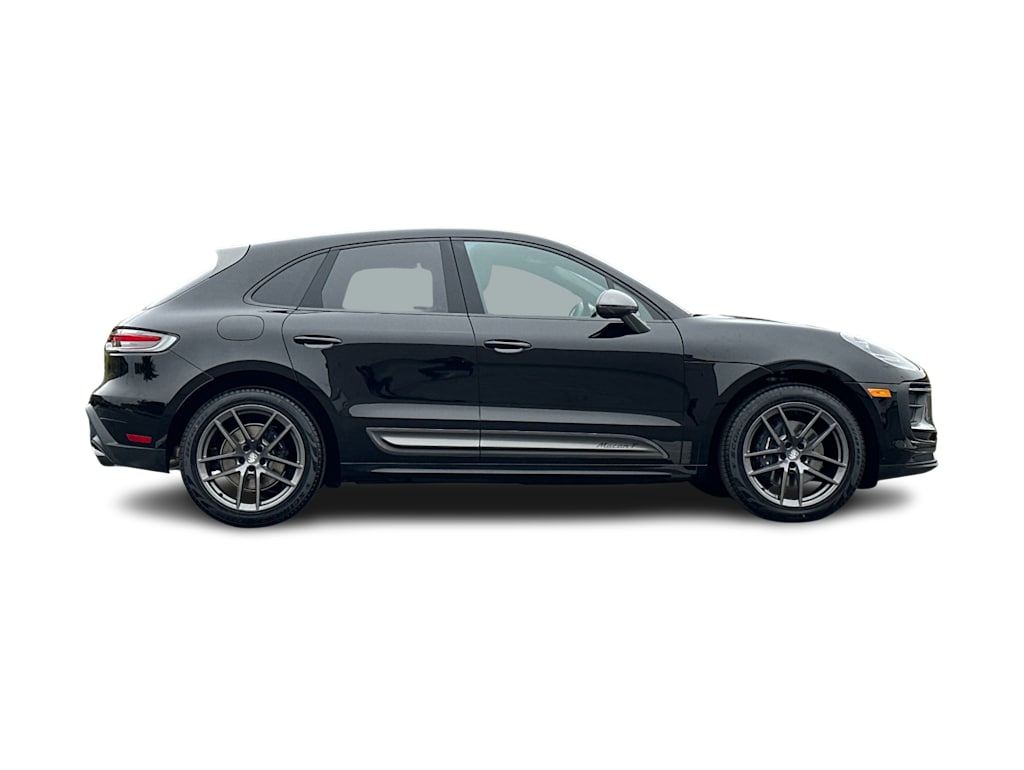 Thumbnail: 2025 Porsche Macan - 18