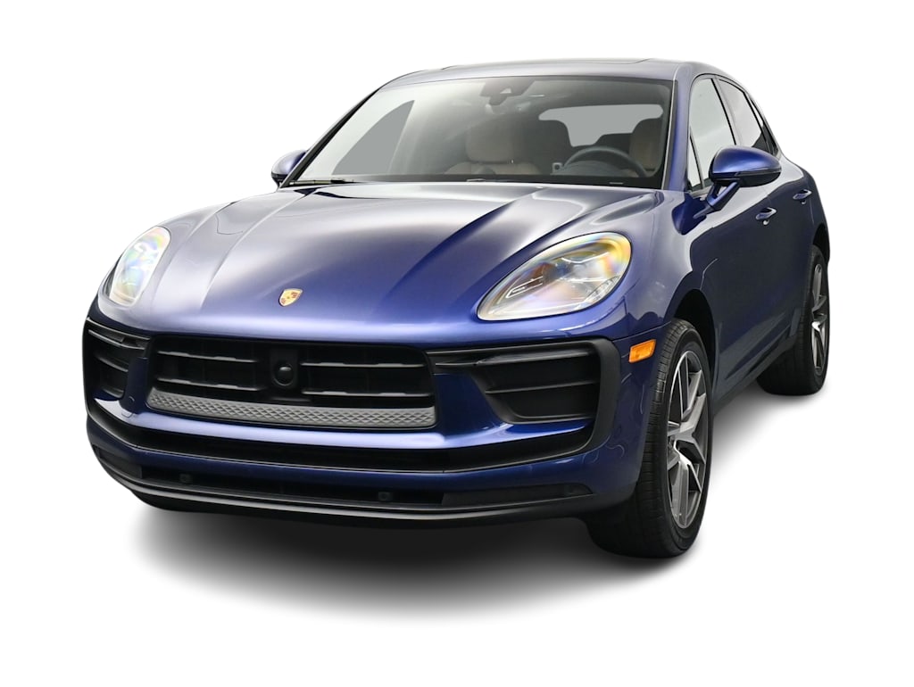 Thumbnail: 2026 Porsche Macan - 6
