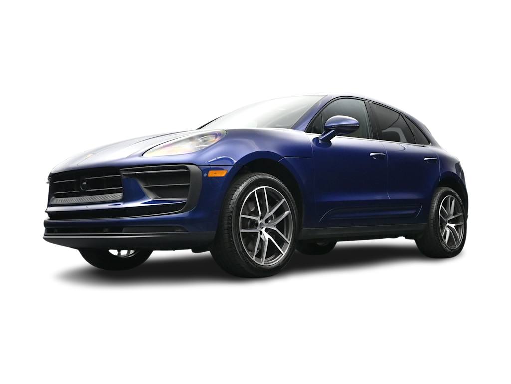 Thumbnail: 2026 Porsche Macan - 35