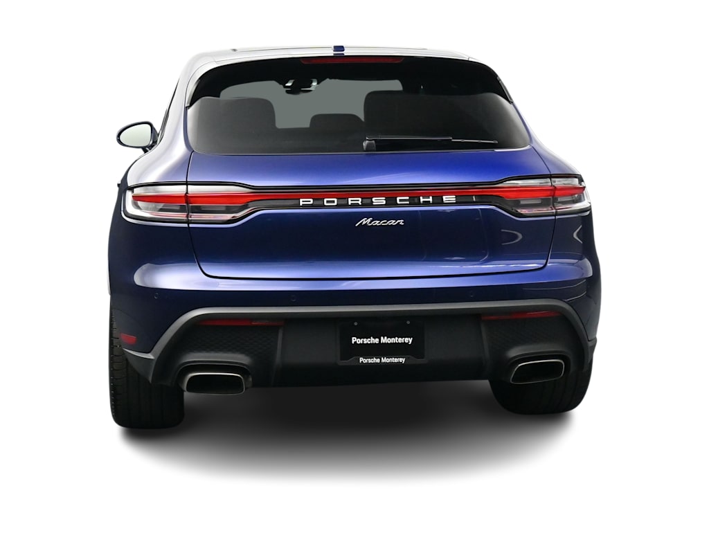 Thumbnail: 2026 Porsche Macan - 5