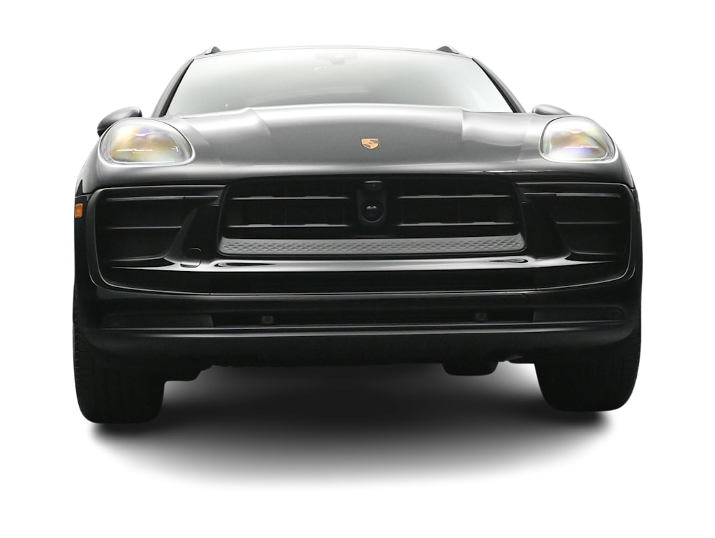 Thumbnail: 2026 Porsche Macan - 44