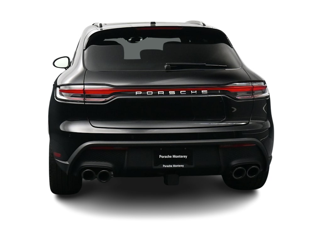 Thumbnail: 2026 Porsche Macan - 5