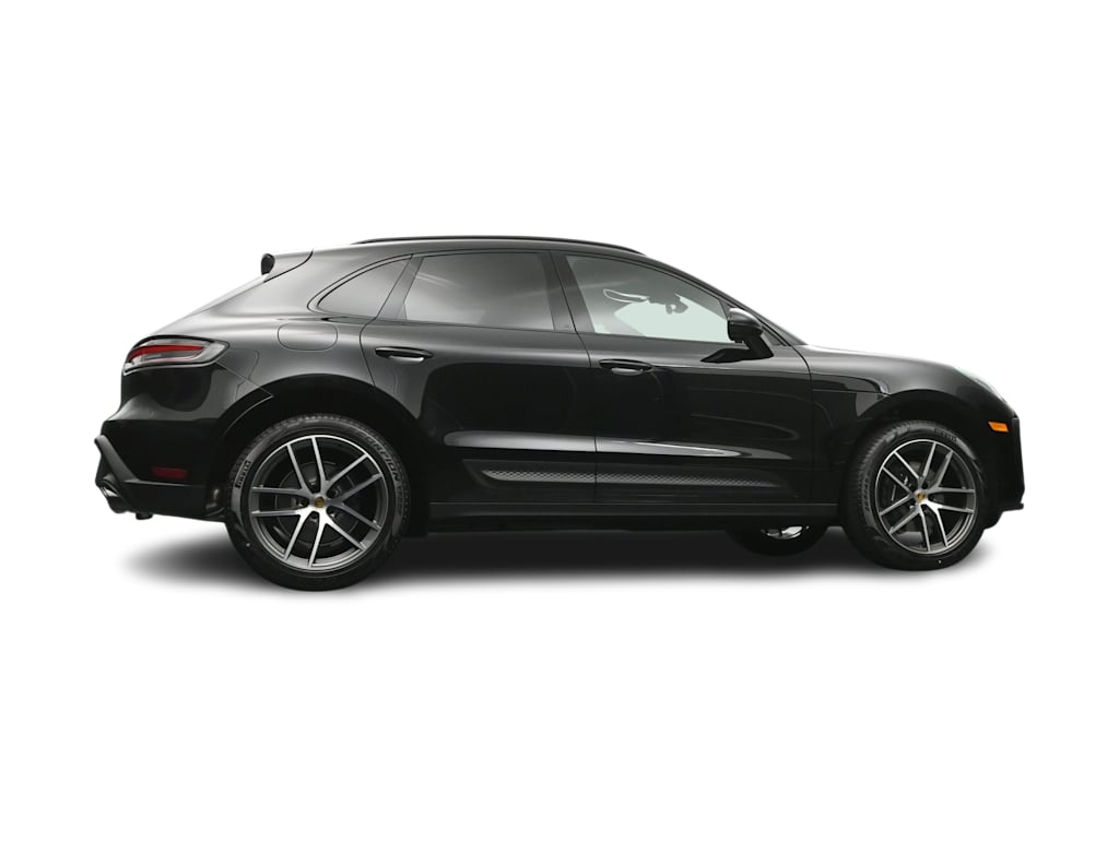 Thumbnail: 2026 Porsche Macan - 42