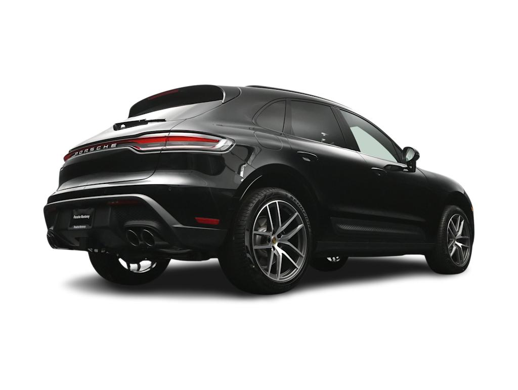 Thumbnail: 2026 Porsche Macan - 40