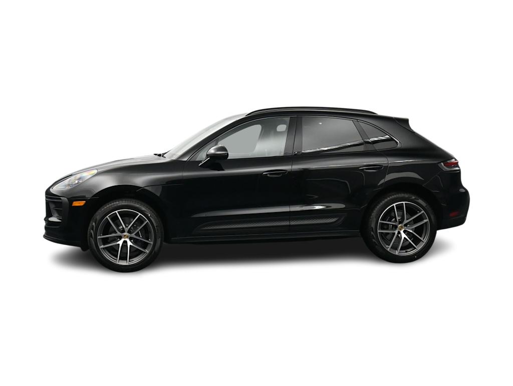 Thumbnail: 2026 Porsche Macan - 3