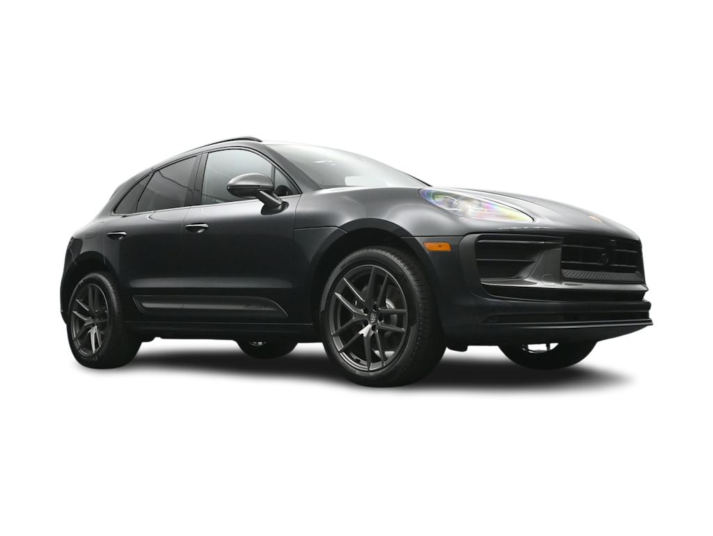 Thumbnail: 2026 Porsche Macan - 44