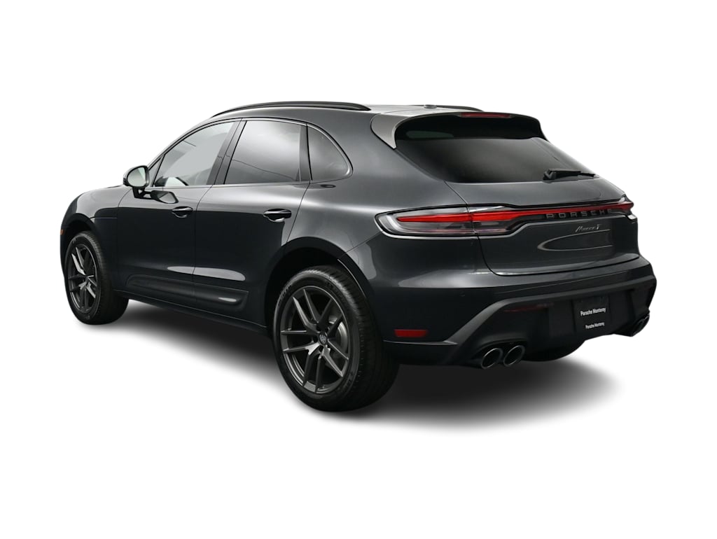 Thumbnail: 2026 Porsche Macan - 4