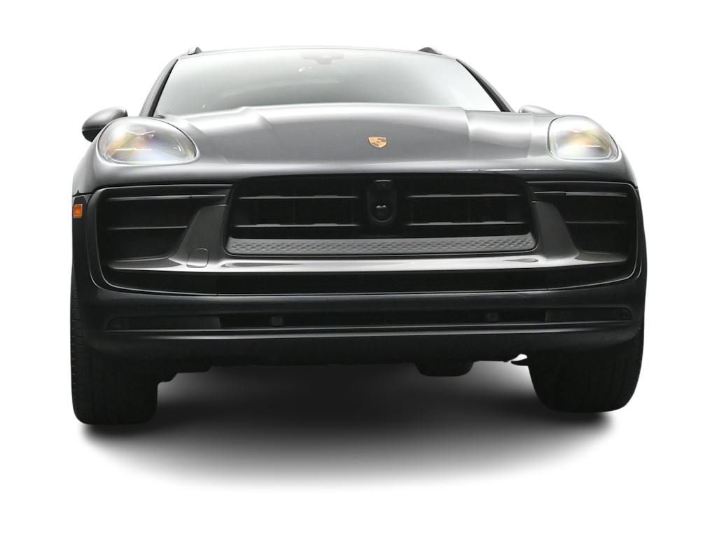 Thumbnail: 2026 Porsche Macan - 45