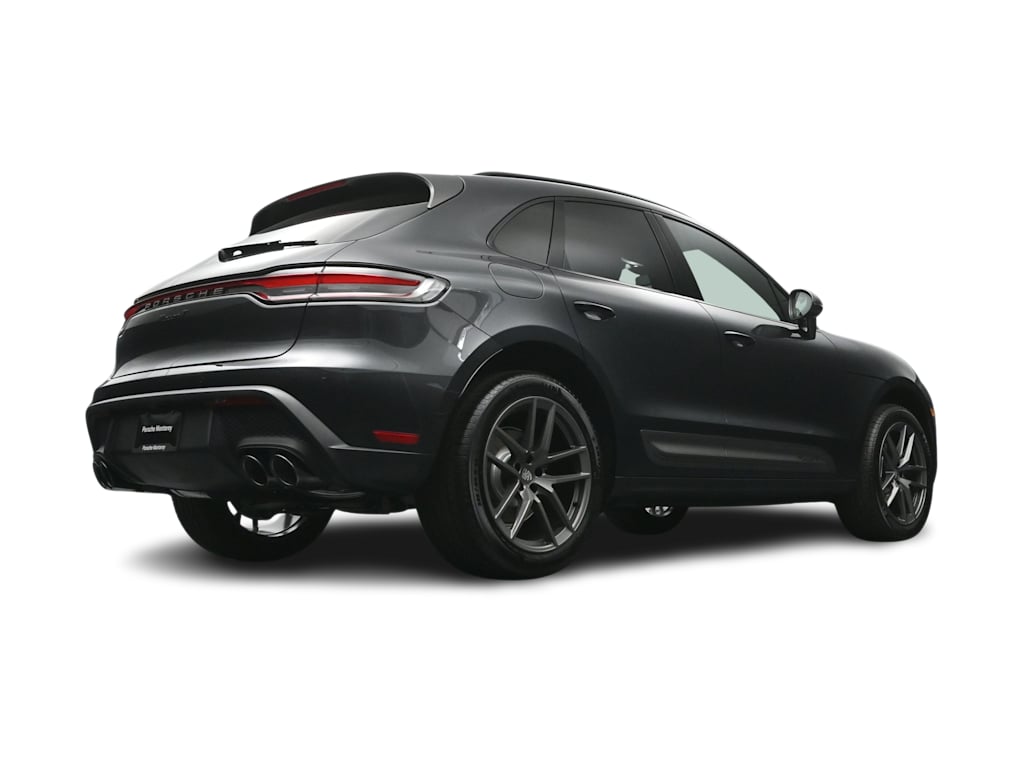 Thumbnail: 2026 Porsche Macan - 41