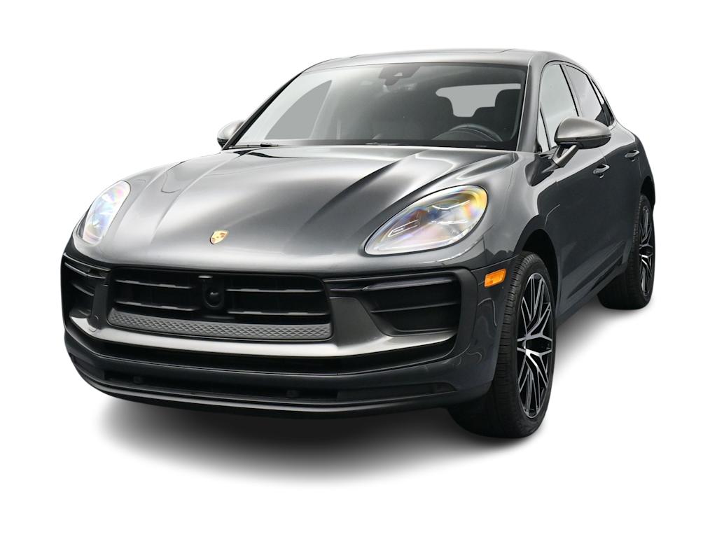 Thumbnail: 2025 Porsche Macan - 30