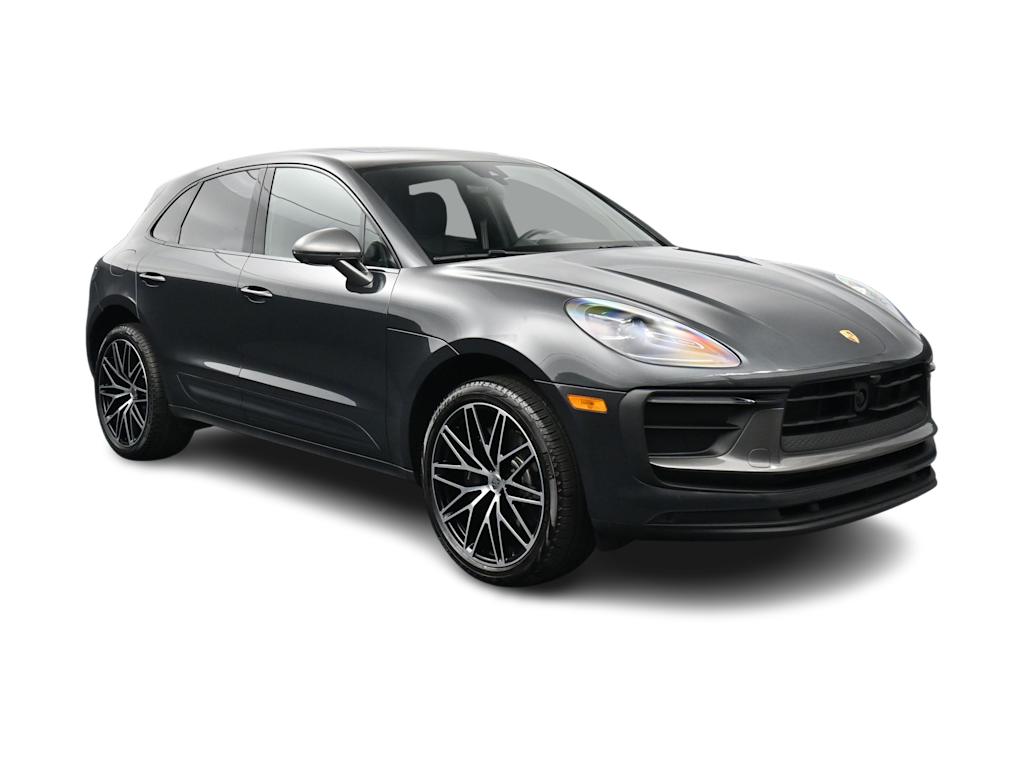 Thumbnail: 2025 Porsche Macan - 29