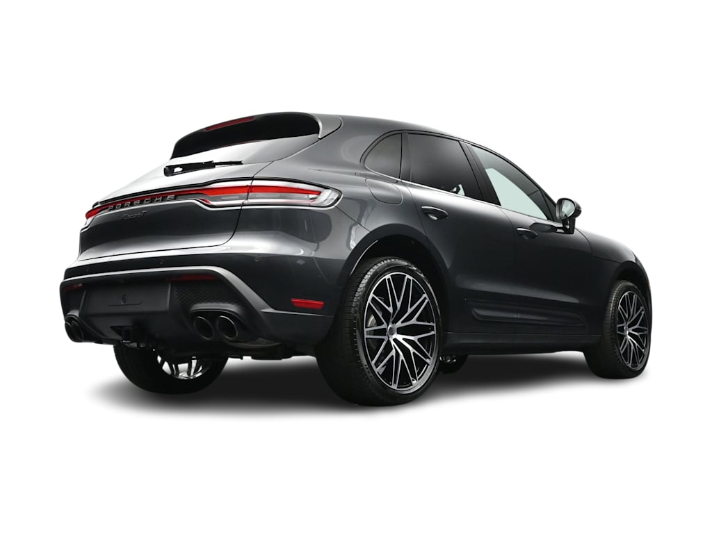 Thumbnail: 2025 Porsche Macan - 42