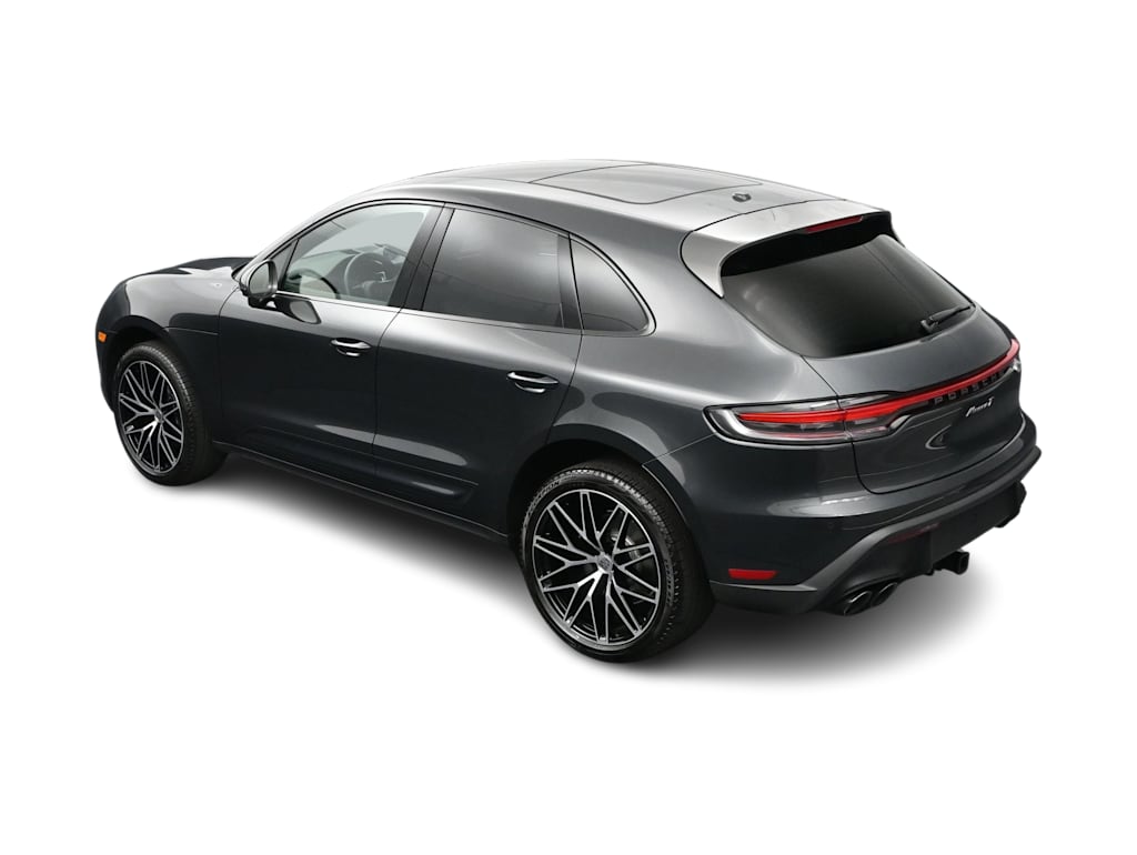 Thumbnail: 2025 Porsche Macan - 32