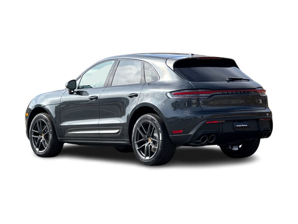 Thumbnail: 2026 Porsche Macan - 4