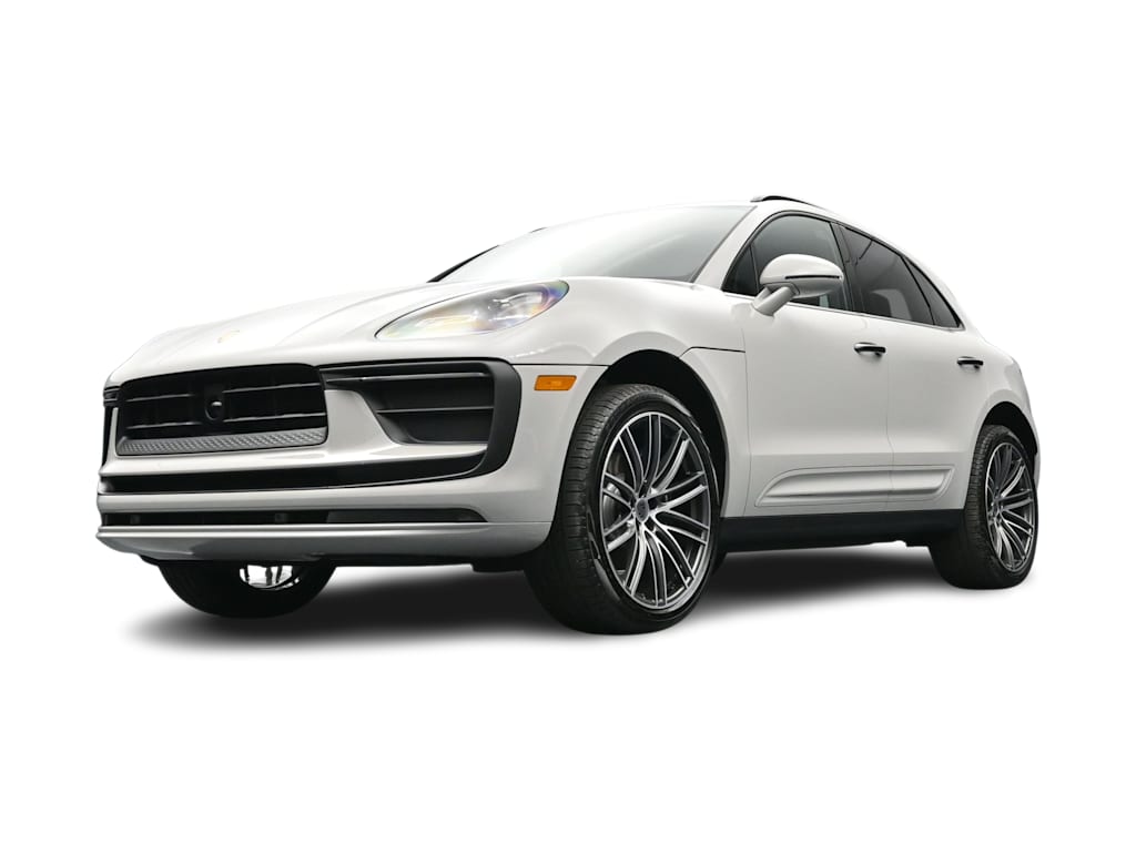 Thumbnail: 2026 Porsche Macan - 36