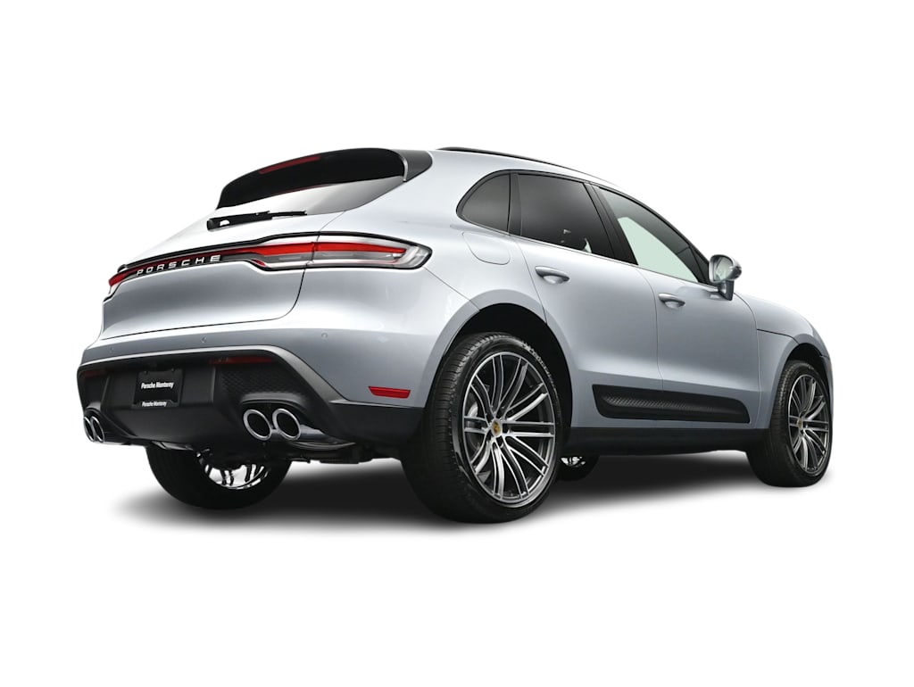 Thumbnail: 2026 Porsche Macan - 40