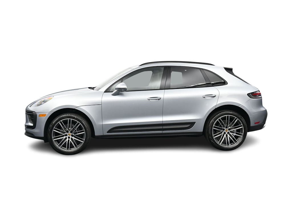 Thumbnail: 2026 Porsche Macan - 3