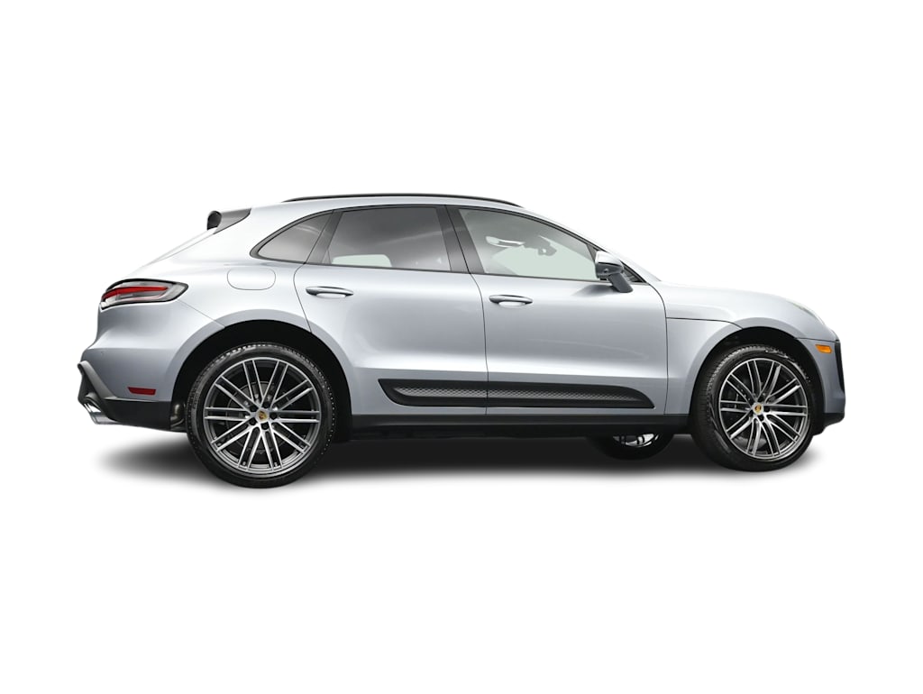 Thumbnail: 2026 Porsche Macan - 42