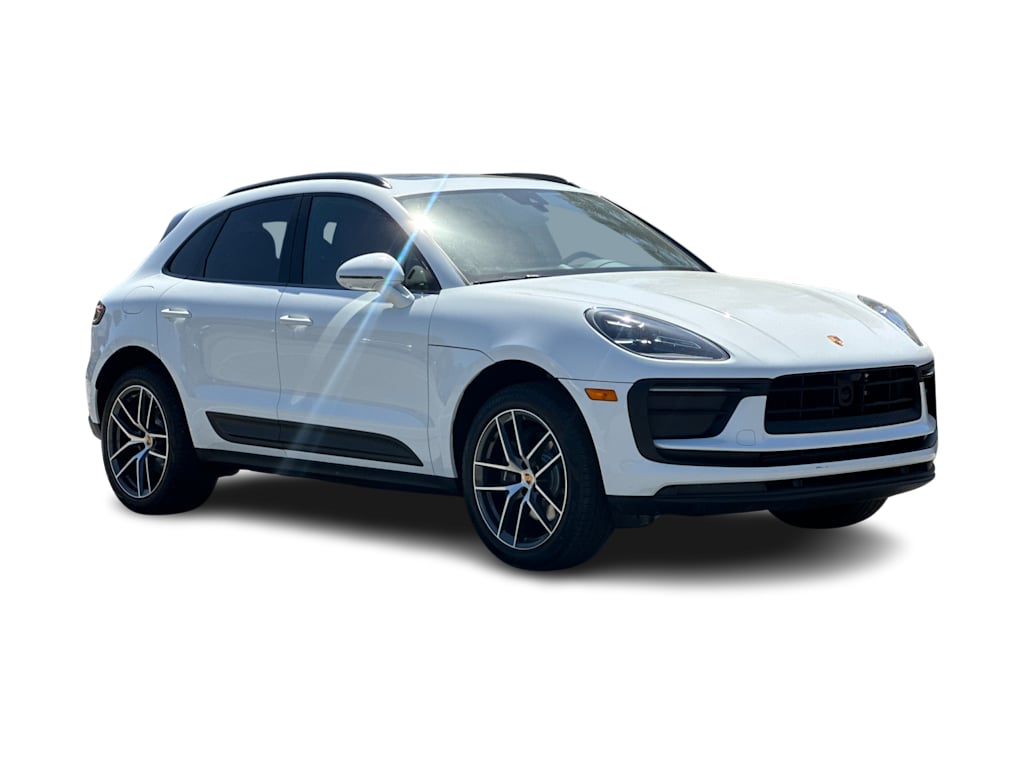 Thumbnail: 2024 Porsche Macan - 21