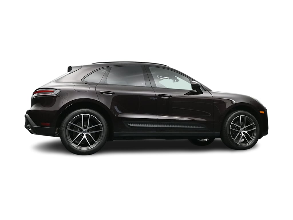 Thumbnail: 2026 Porsche Macan - 43