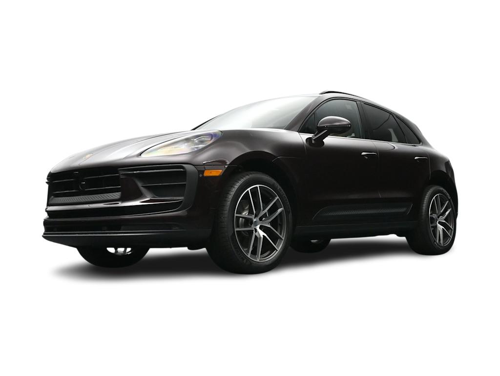Thumbnail: 2026 Porsche Macan - 38