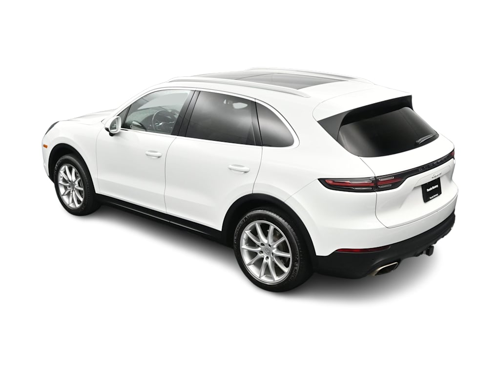 Thumbnail: 2021 Porsche Cayenne - 28
