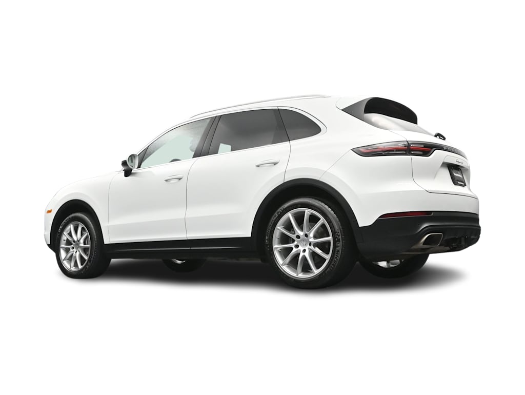 Thumbnail: 2021 Porsche Cayenne - 36
