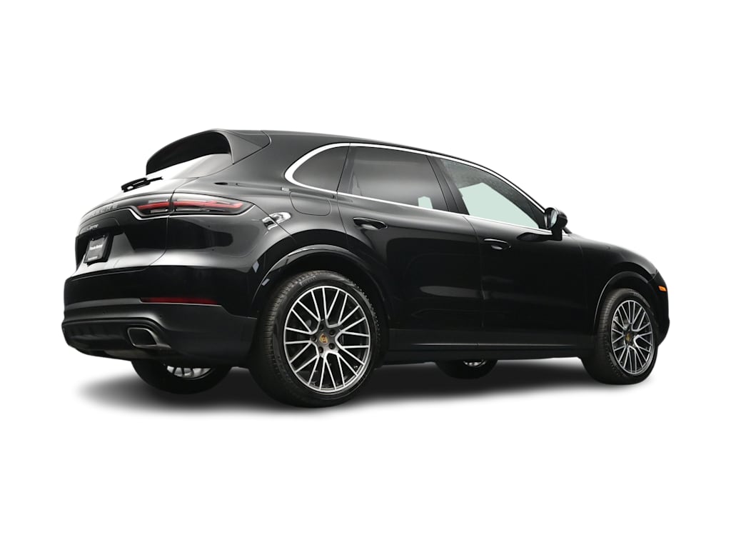 Thumbnail: 2021 Porsche Cayenne - 39