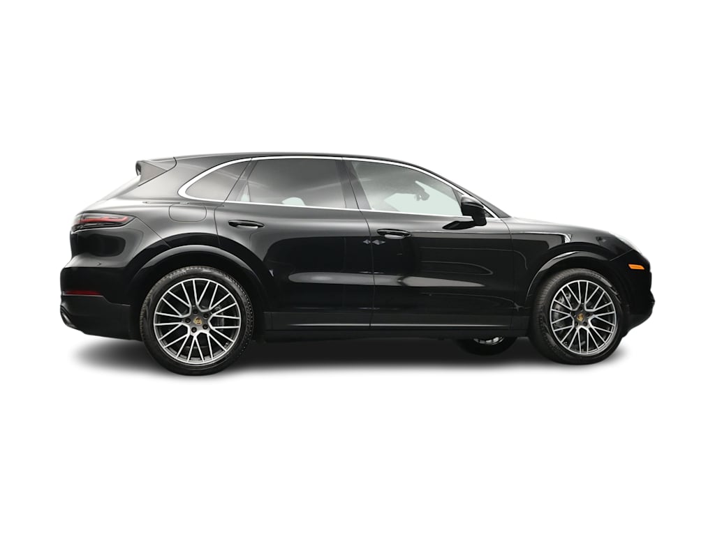 Thumbnail: 2021 Porsche Cayenne - 40