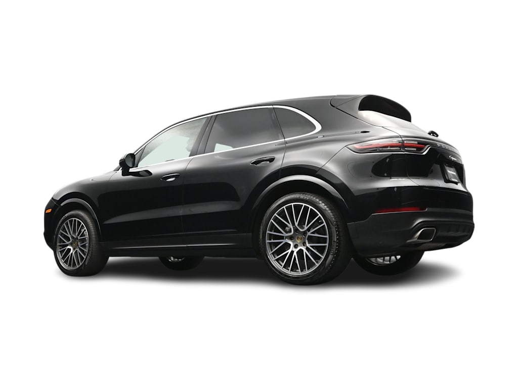 Thumbnail: 2021 Porsche Cayenne - 36