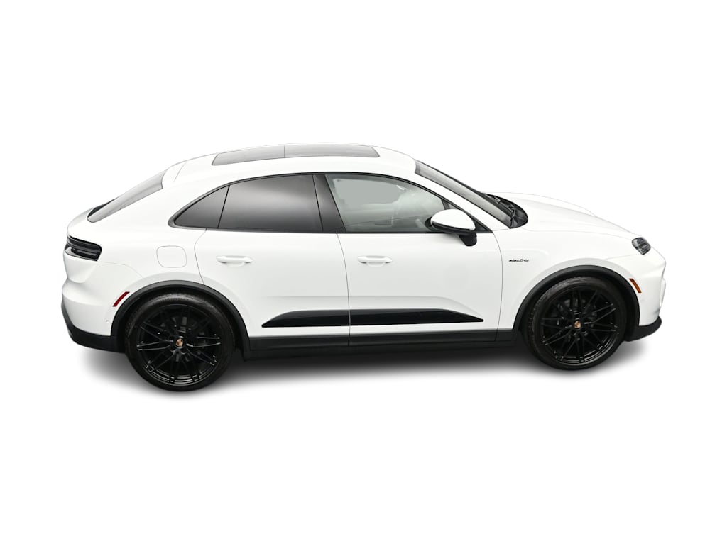 Thumbnail: 2025 Porsche Macan - 38