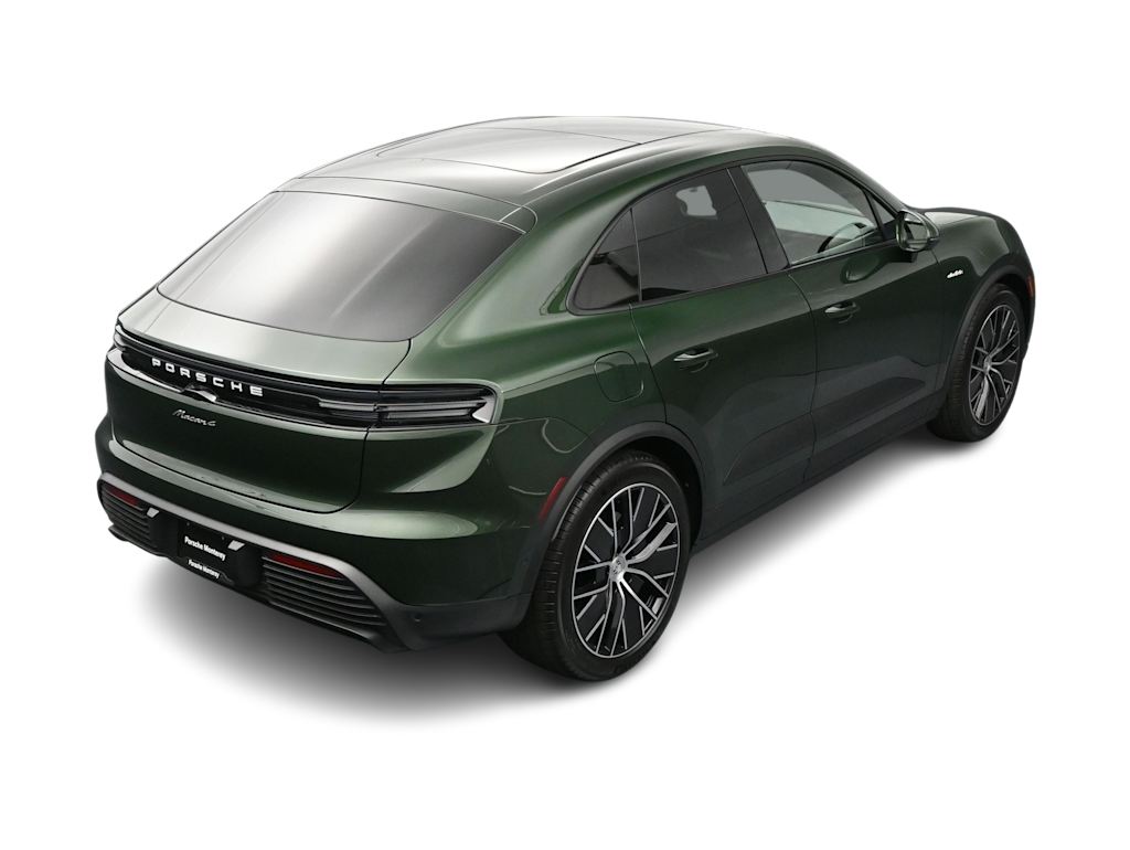 Thumbnail: 2026 Porsche Macan - 34