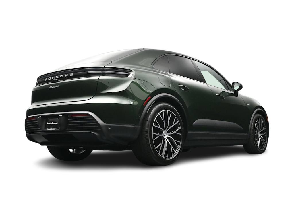 Thumbnail: 2026 Porsche Macan - 41