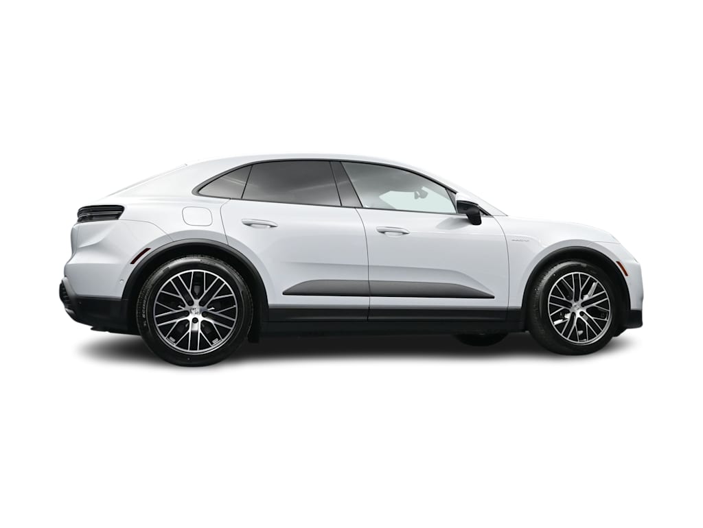 Thumbnail: 2026 Porsche Macan - 49
