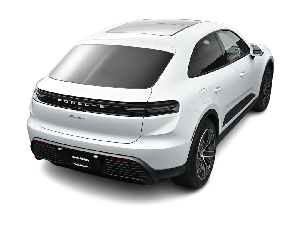 Thumbnail: 2026 Porsche Macan - 39