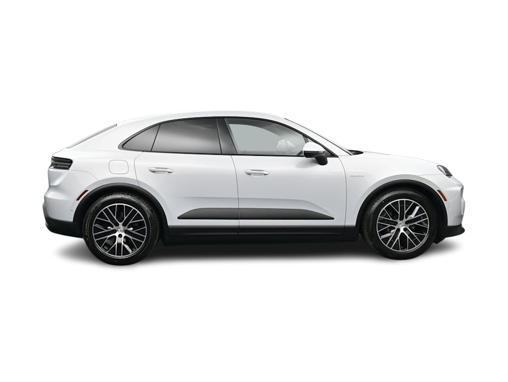 Thumbnail: 2026 Porsche Macan - 33