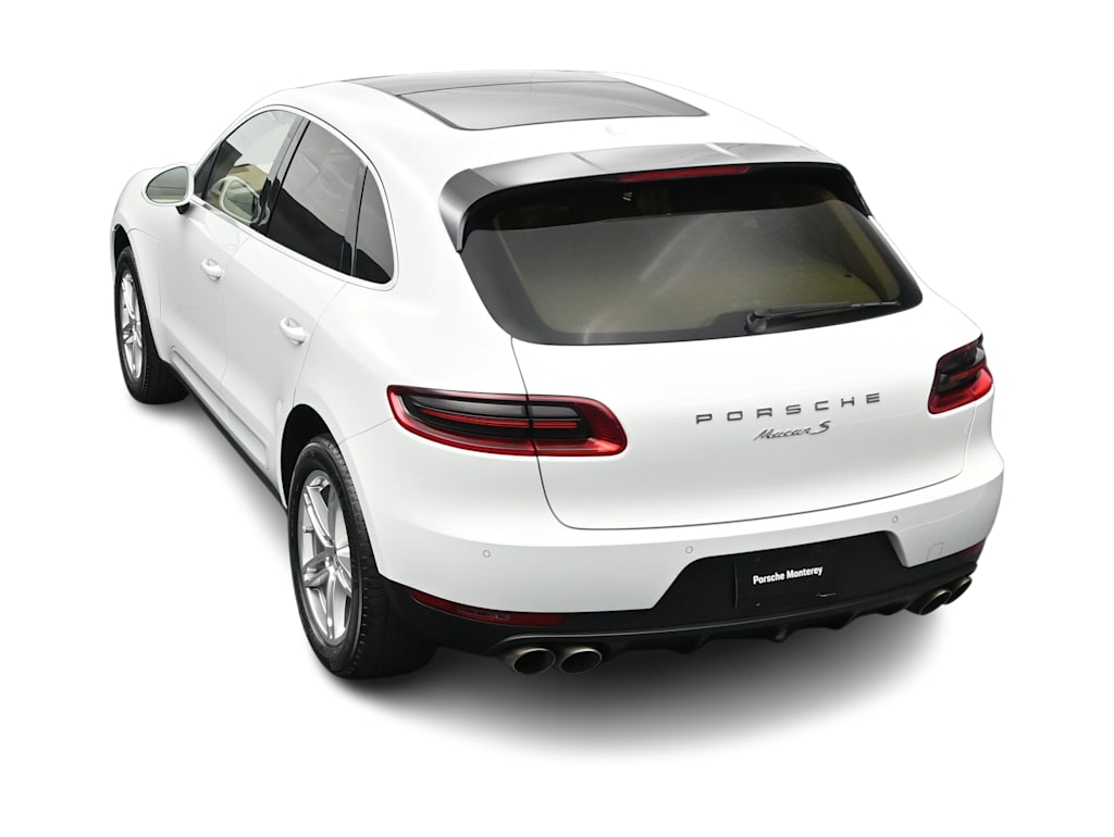 Thumbnail: 2015 Porsche Macan - 29