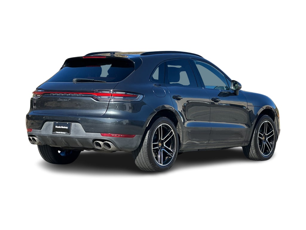 Thumbnail: 2021 Porsche Macan - 19