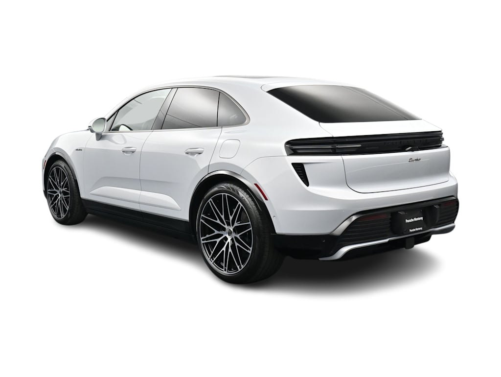 Thumbnail: 2026 Porsche Macan - 4