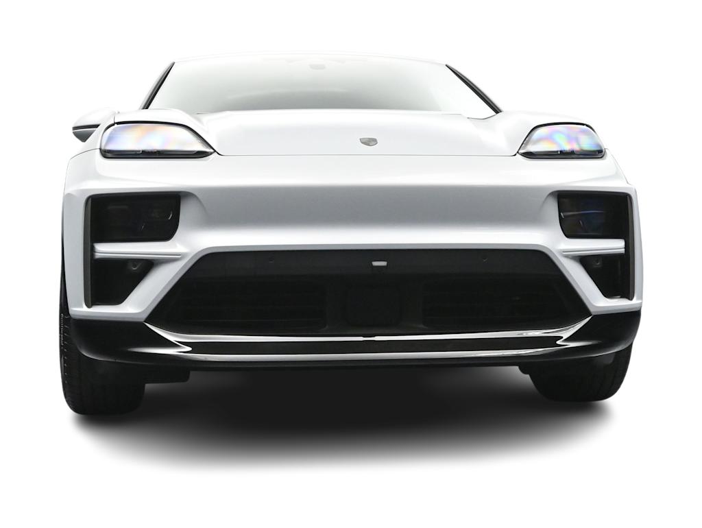 Thumbnail: 2026 Porsche Macan - 50