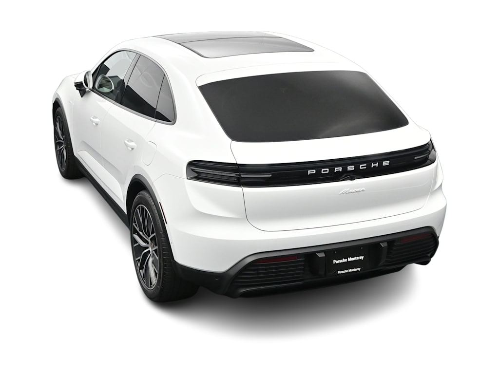 Thumbnail: 2025 Porsche Macan - 31