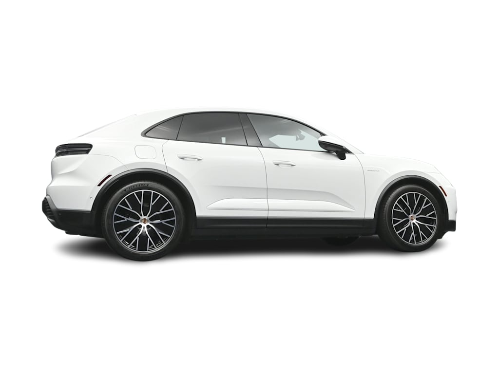 Thumbnail: 2025 Porsche Macan - 42