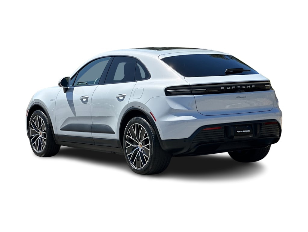 Thumbnail: 2025 Porsche Macan - 4
