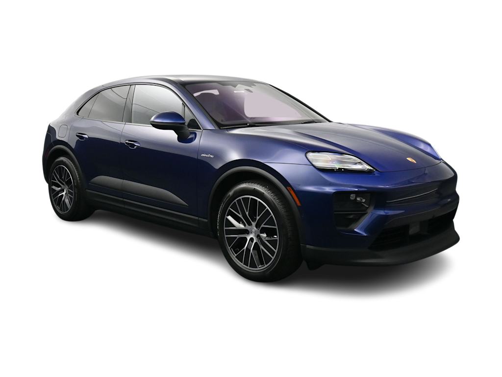 Thumbnail: 2026 Porsche Macan - 27