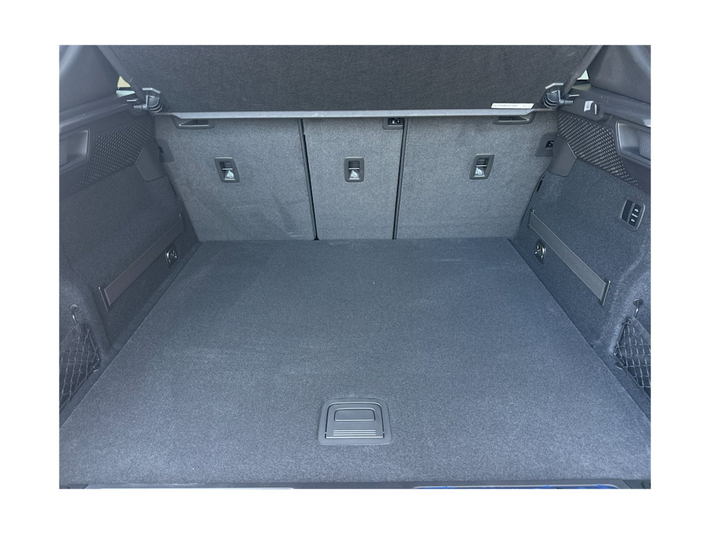 Thumbnail: 2025 Porsche Macan - 15