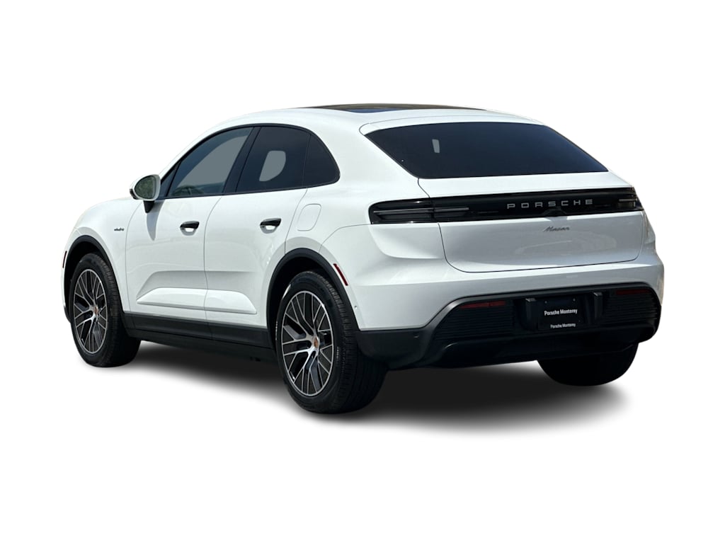 Thumbnail: 2025 Porsche Macan - 4