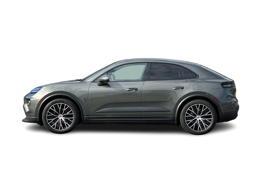 Thumbnail: 2025 Porsche Macan - 3