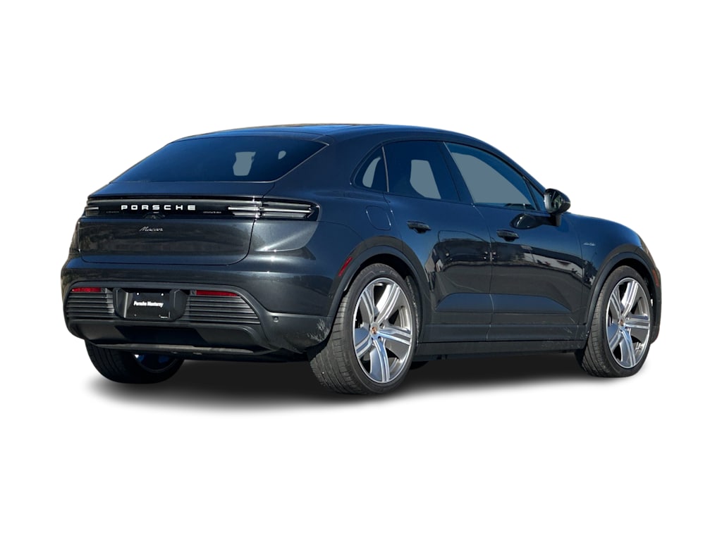Thumbnail: 2025 Porsche Macan - 18